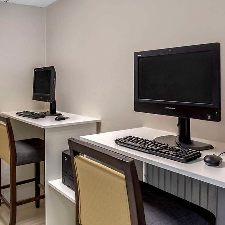 Comfort Inn Hyannis - Cape Cod Exterior photo