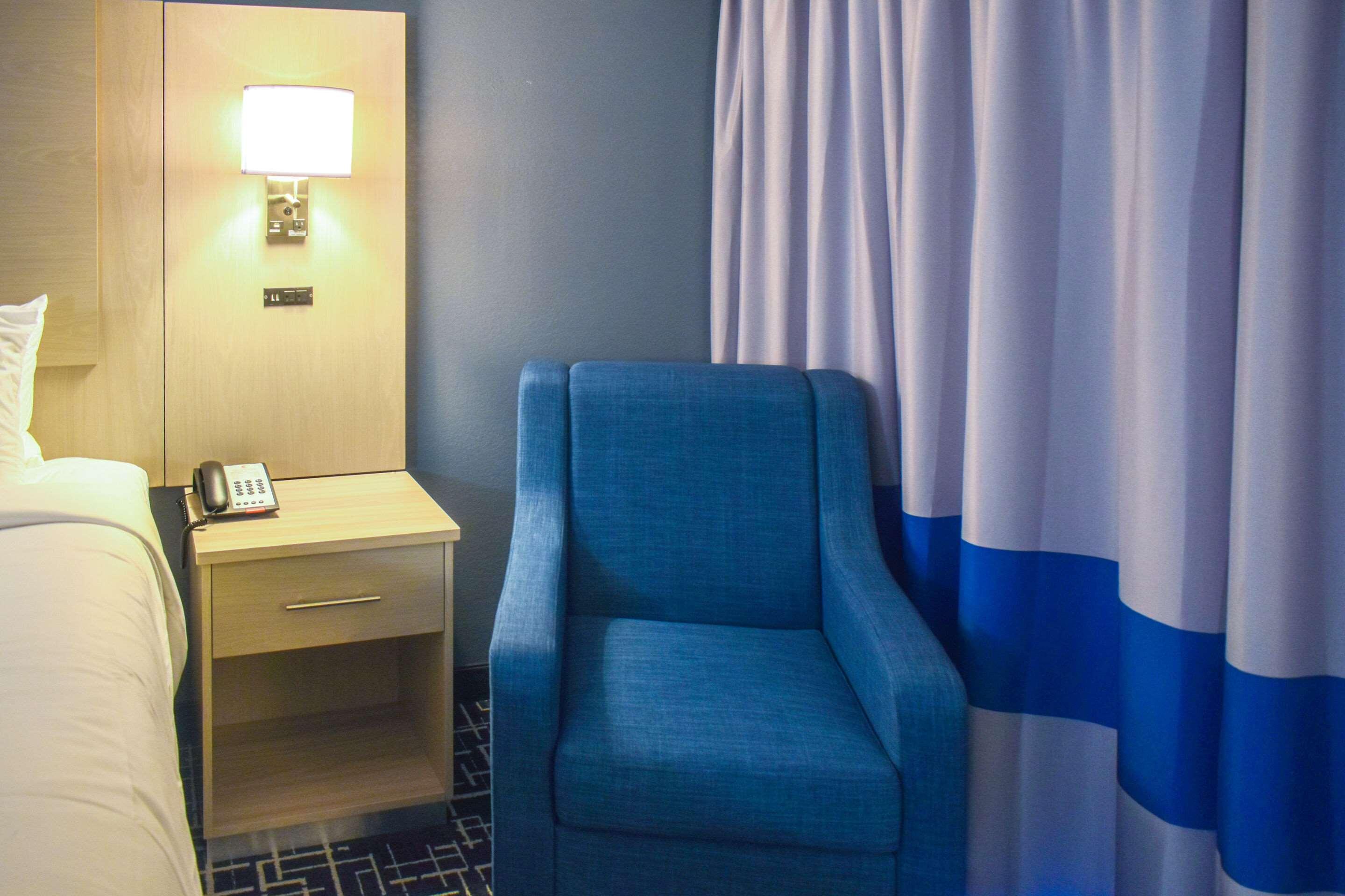Comfort Inn Hyannis - Cape Cod Exterior photo