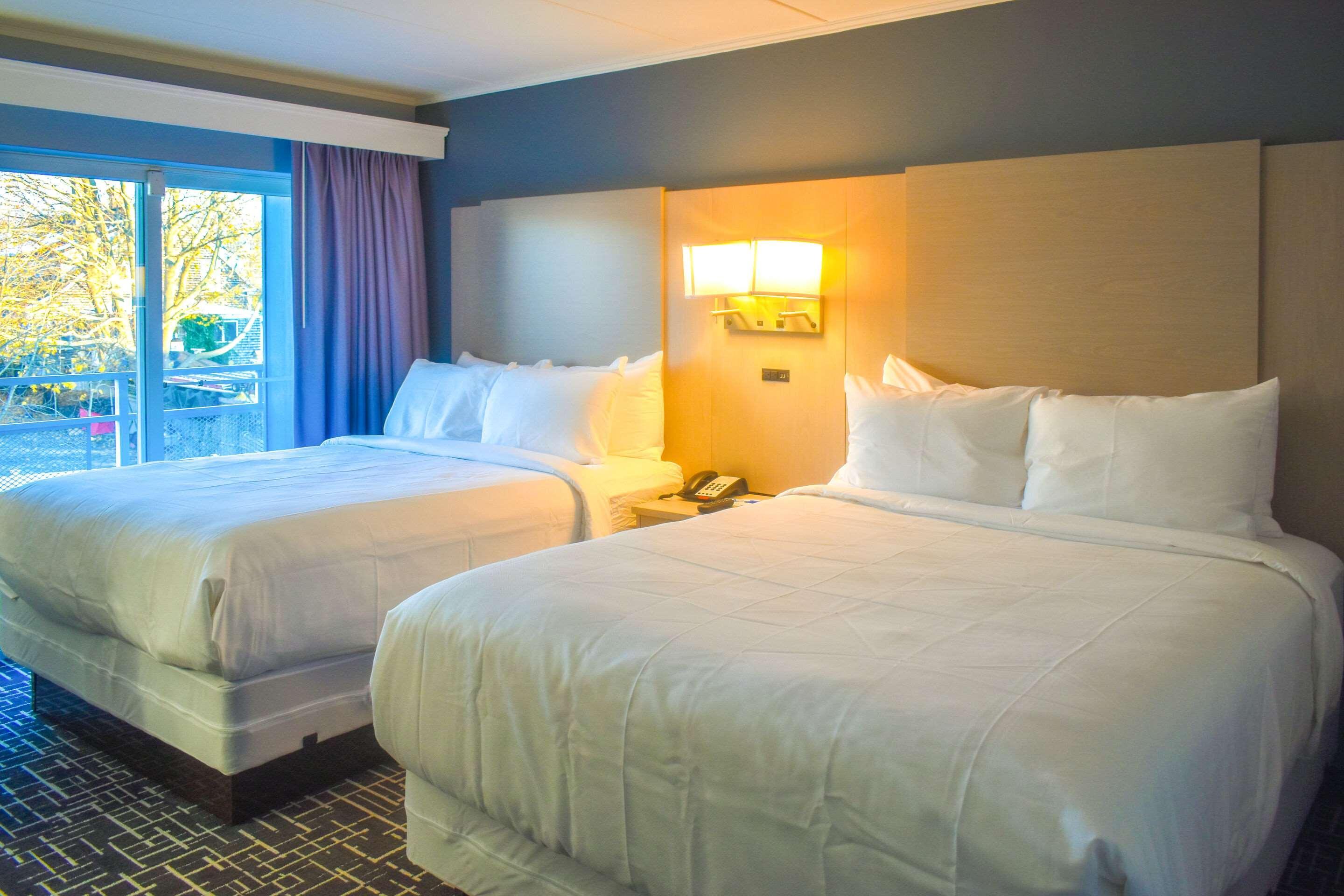 Comfort Inn Hyannis - Cape Cod Exterior photo